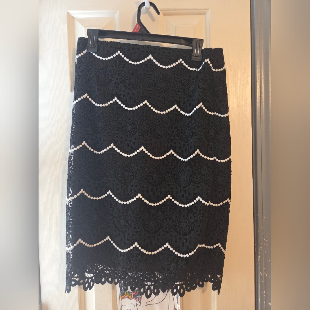 Talbots Black and White Lace Pencil Skirt